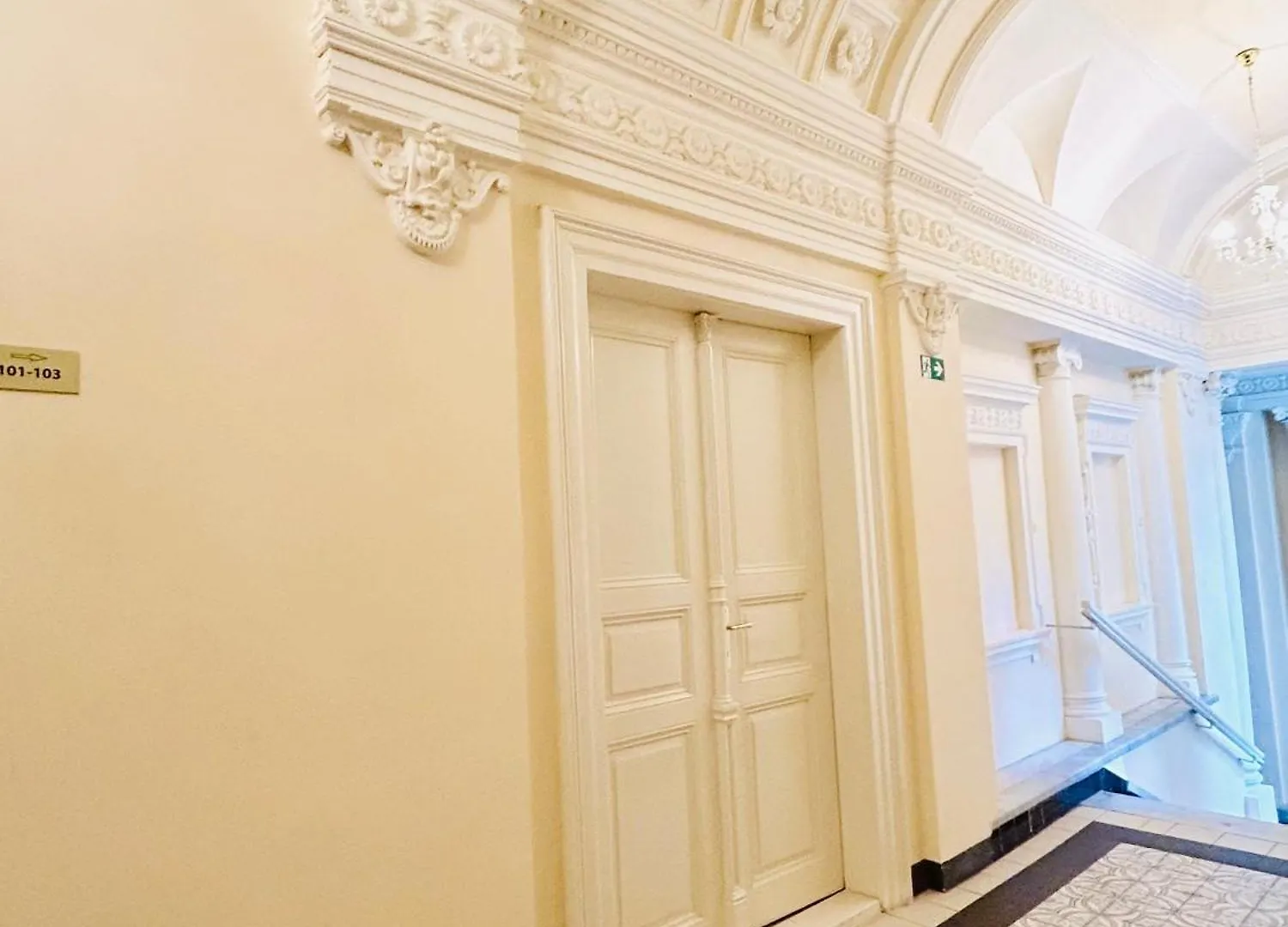 New Design Apartment Right Next Wenceslas Square Prague Czech Republic