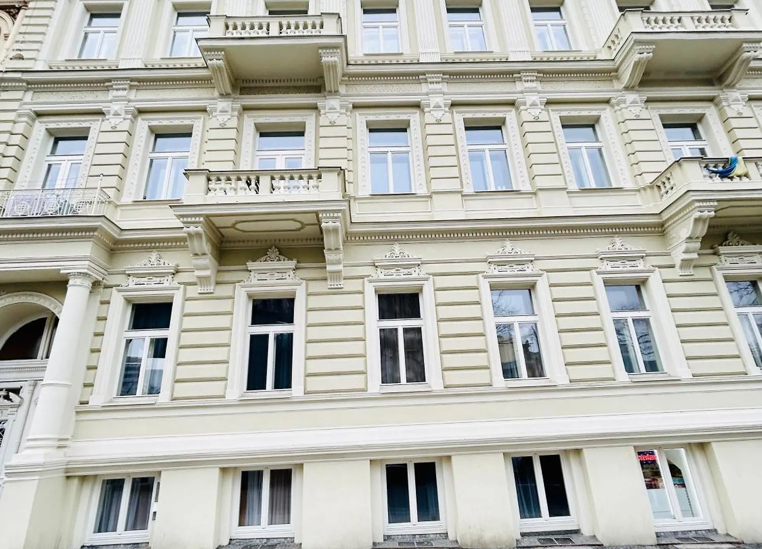 New Design Apartment Right Next Wenceslas Square Prague